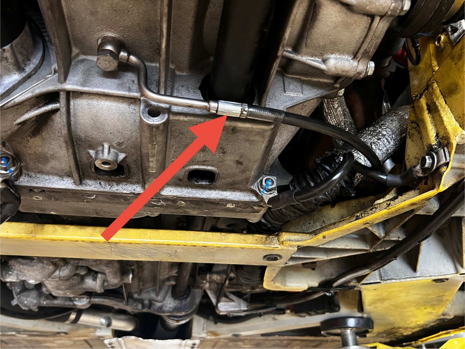 Lamborghini Gallardo E-Gear enhanced 07L115673 and 086325089A hydraulic line.